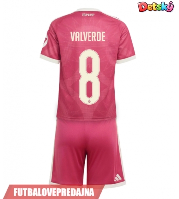 Lacne Dětský Futbalové dres Real Madrid Federico Valverde #8 2026-27 Krátky Rukáv - Tretina (+ trenírky)